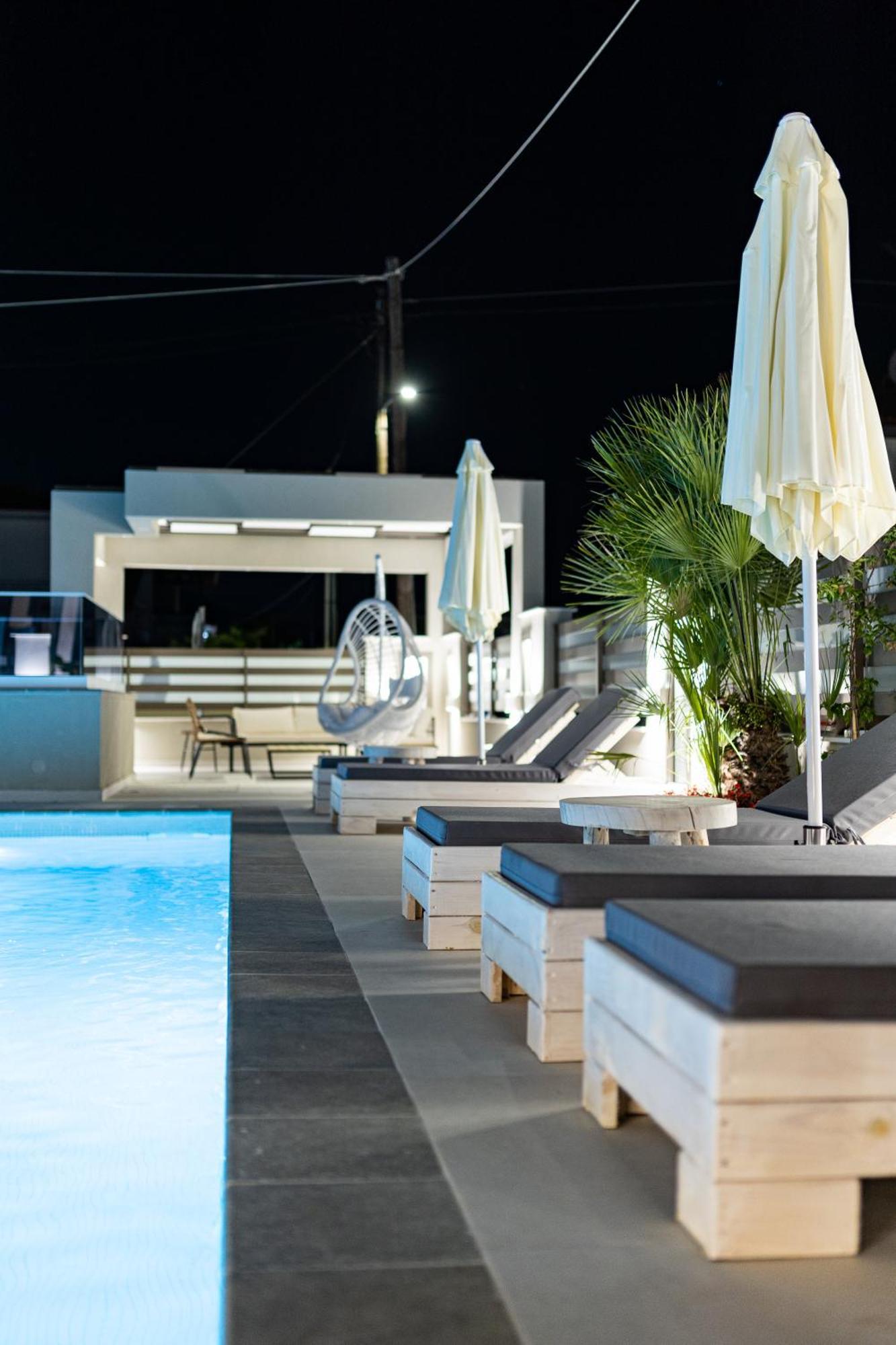 Ammos Luxury Apartments Nea Vrasna Ngoại thất bức ảnh