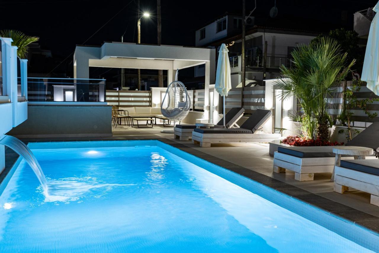 Ammos Luxury Apartments Nea Vrasna Ngoại thất bức ảnh